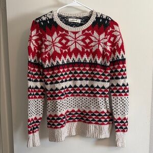 Women’s Red and White Patterned Sweater